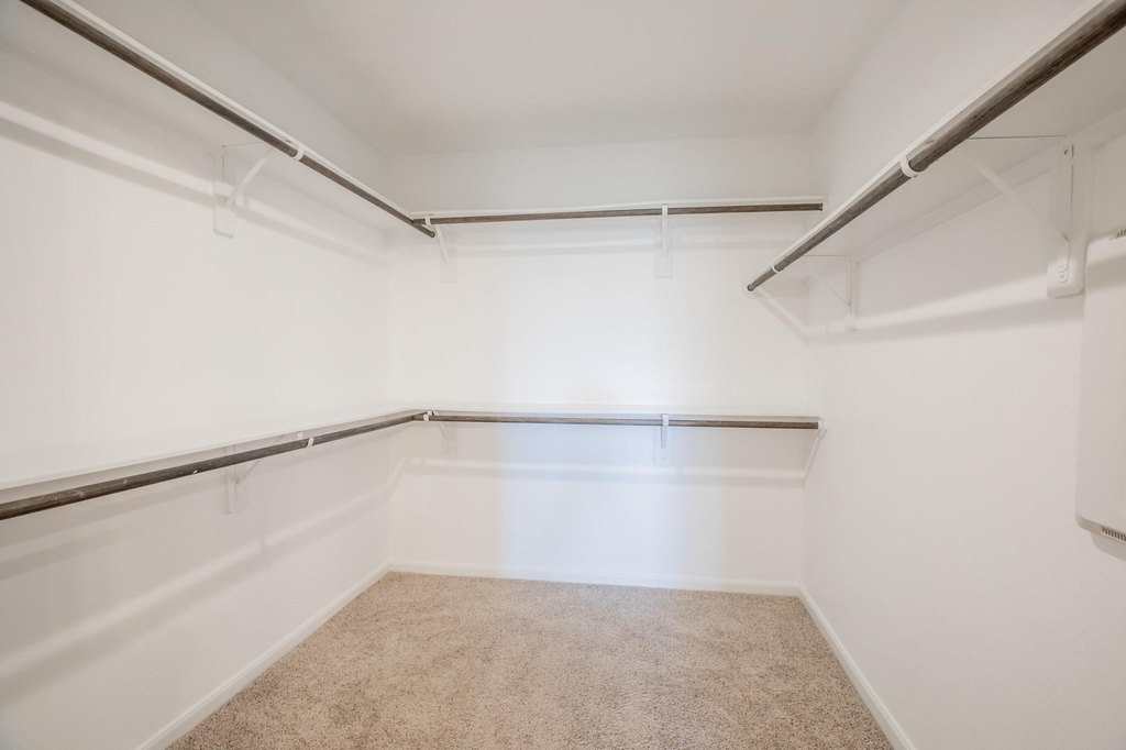 1407 Wheatland Terrance Lane - Photo 24