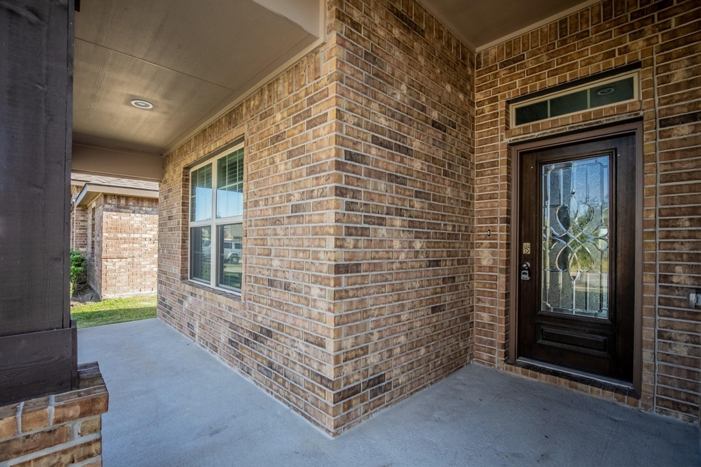 1407 Wheatland Terrance Lane - Photo 2
