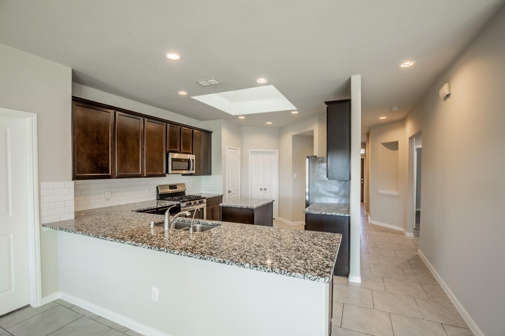 1407 Wheatland Terrance Lane - Photo 11