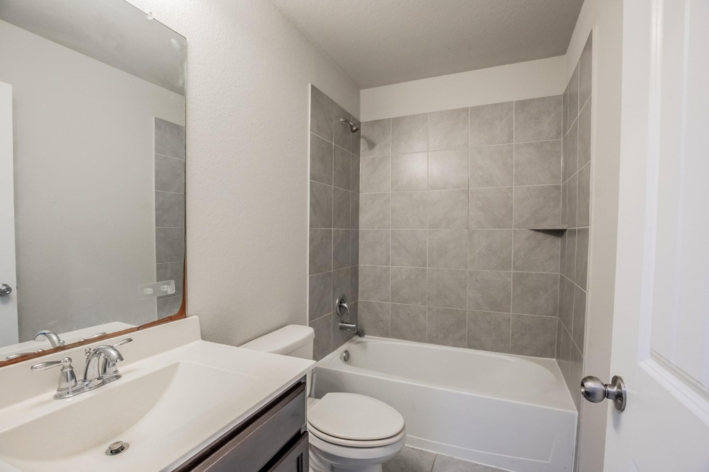 1407 Wheatland Terrance Lane - Photo 27