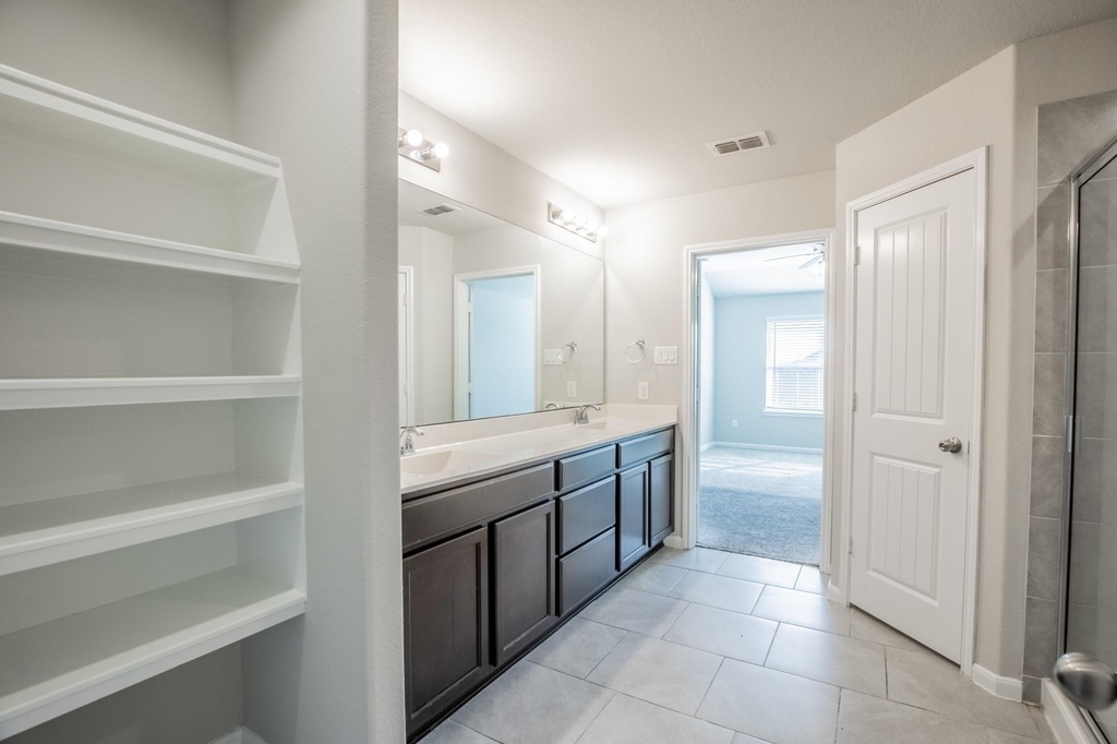 1407 Wheatland Terrance Lane - Photo 25