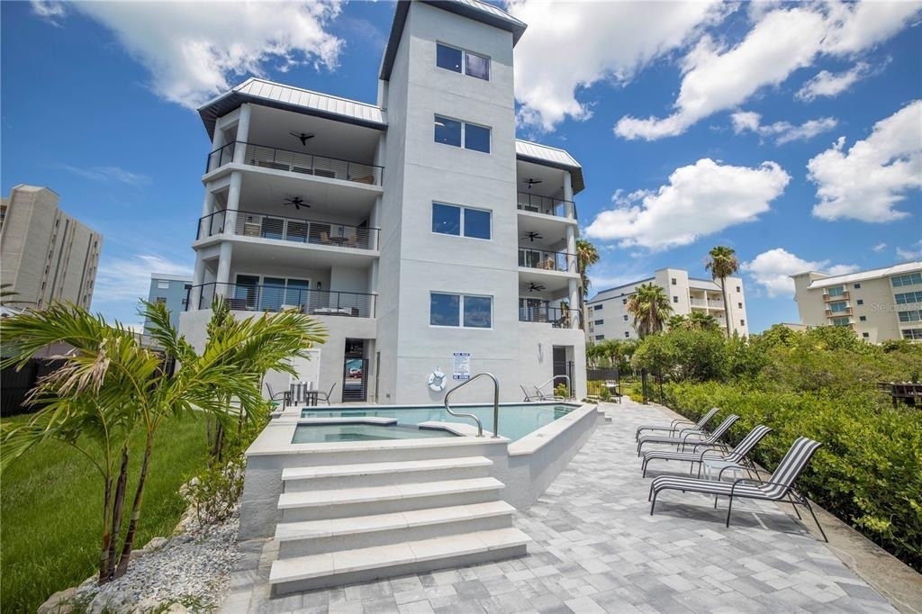 19505 Gulf Boulevard - Photo 0