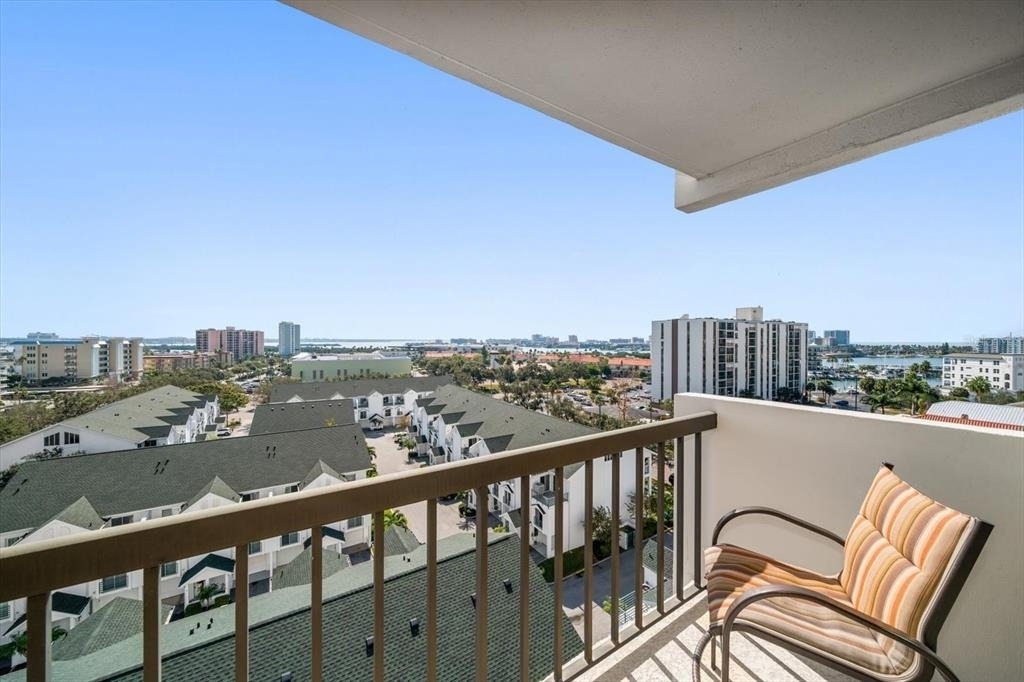400 Island Way - Photo 25
