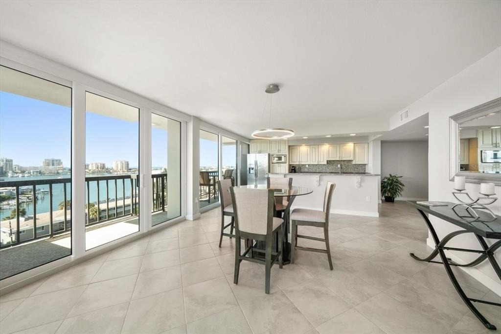 400 Island Way - Photo 9