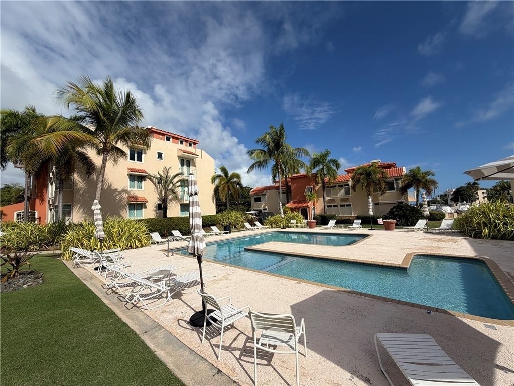 Apt B-205 Cond. Harbour Points - Photo 16
