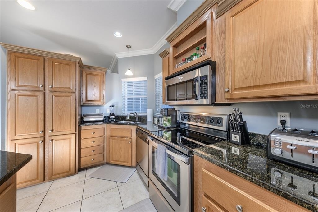 2 Emden Circle - Photo 14
