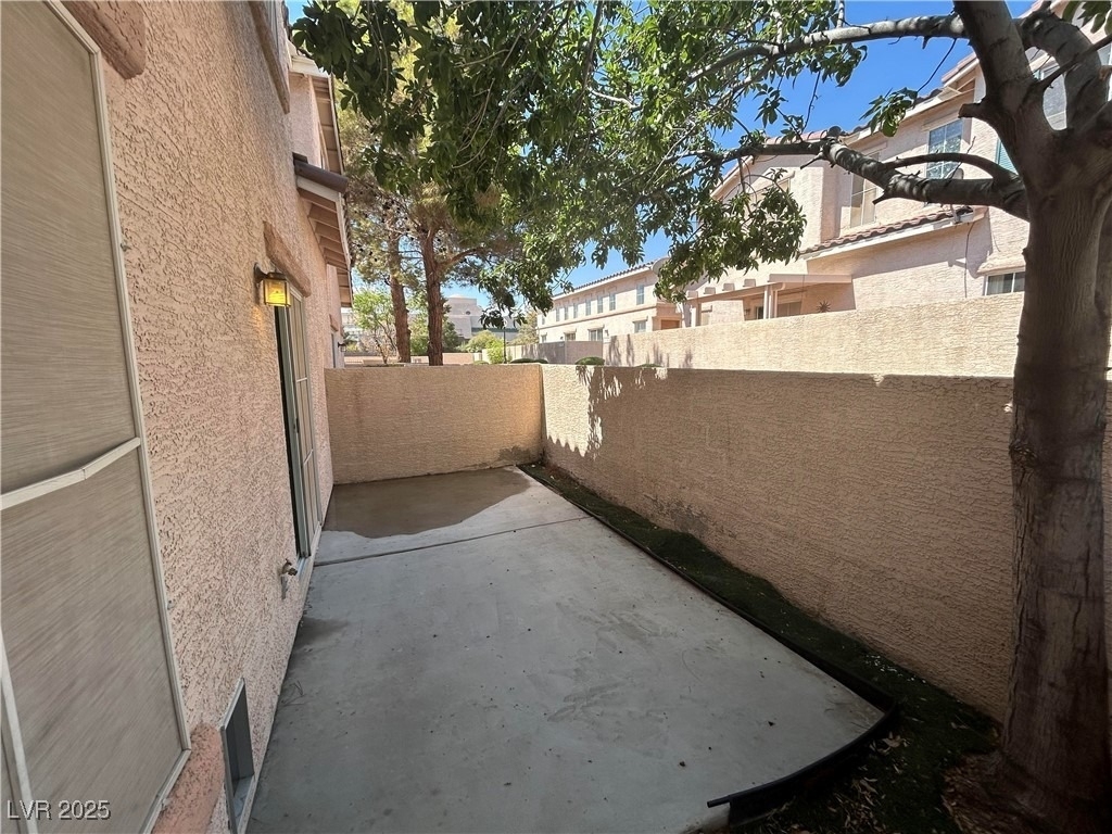 9579 Belle Fountain Avenue - Photo 19