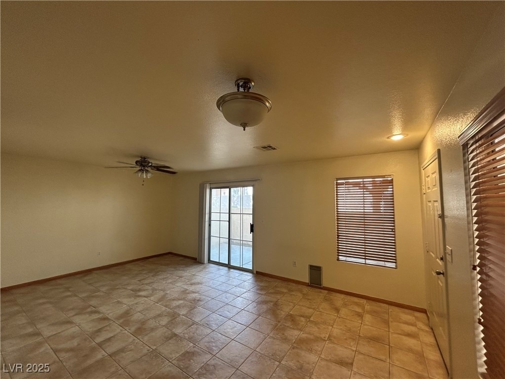 9579 Belle Fountain Avenue - Photo 4