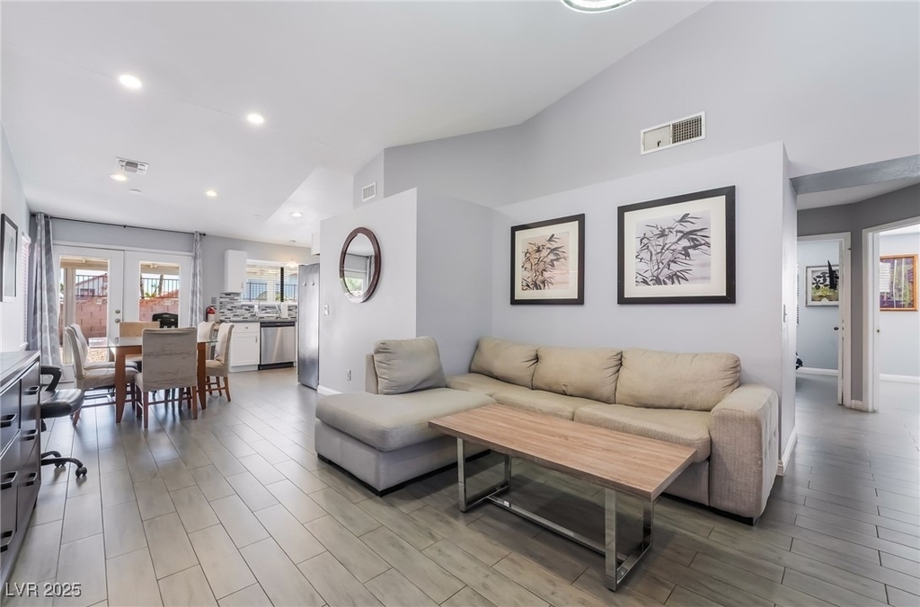 7076 Gunslinger Street - Photo 7