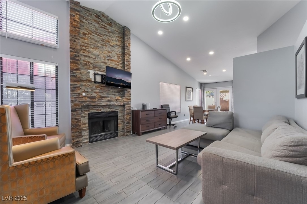 7076 Gunslinger Street - Photo 6