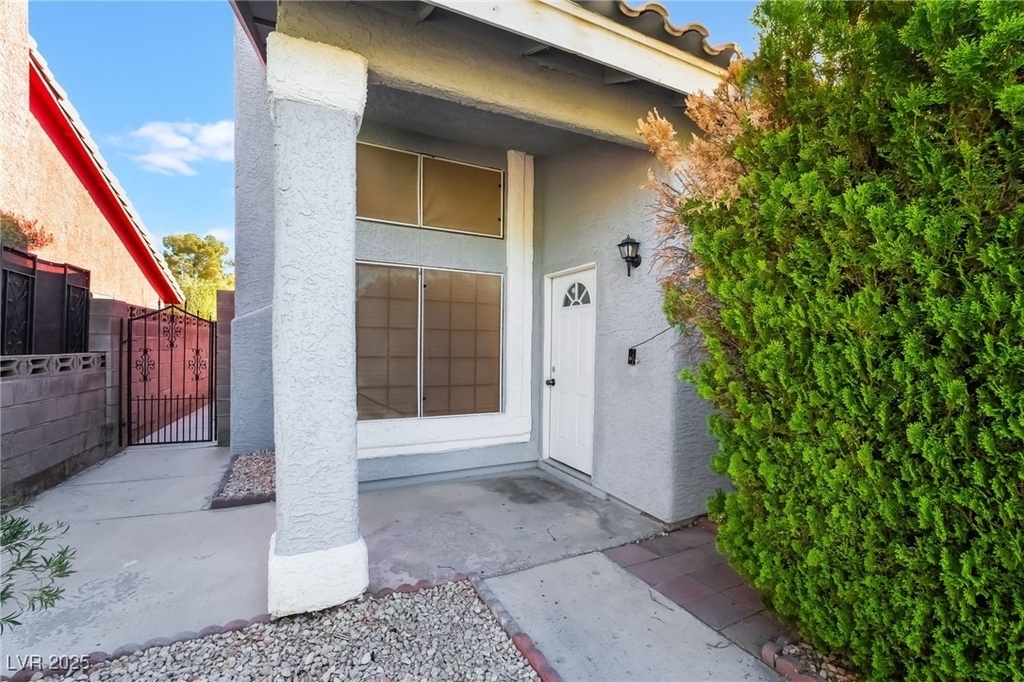 7076 Gunslinger Street - Photo 3