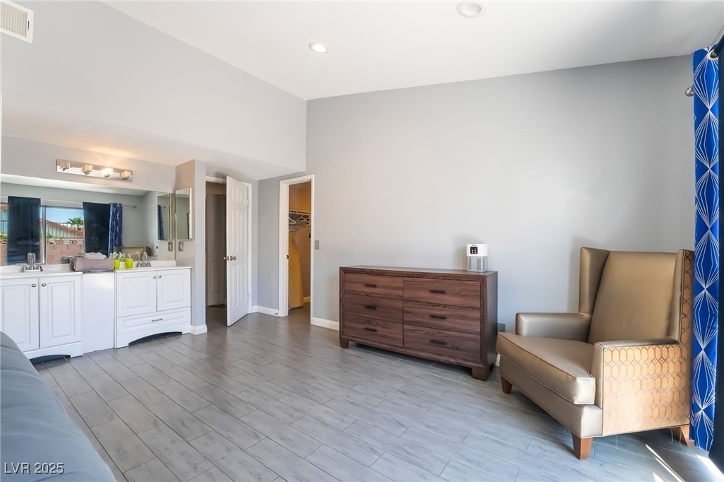 7076 Gunslinger Street - Photo 19