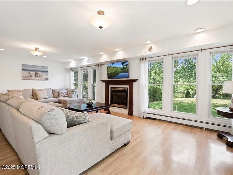 552 Prospect Avenue - Photo 2