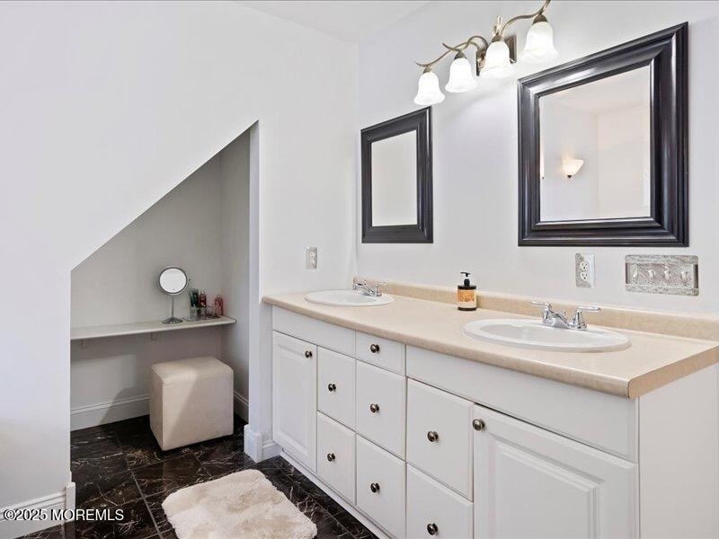 552 Prospect Avenue - Photo 11