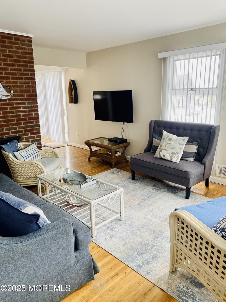 4 Camden Avenue - Photo 6