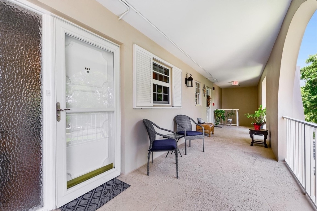 773 Jeffery Street - Photo 15