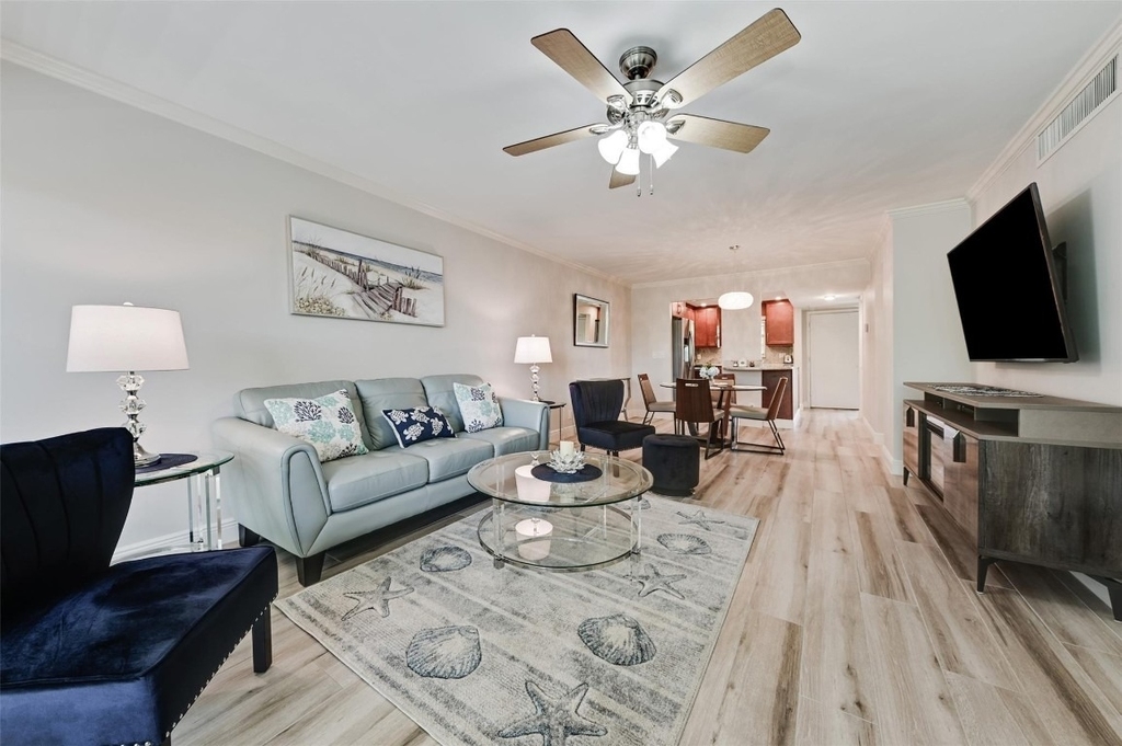 773 Jeffery Street - Photo 9