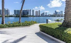 3205 Ne 184th Street - Photo 1