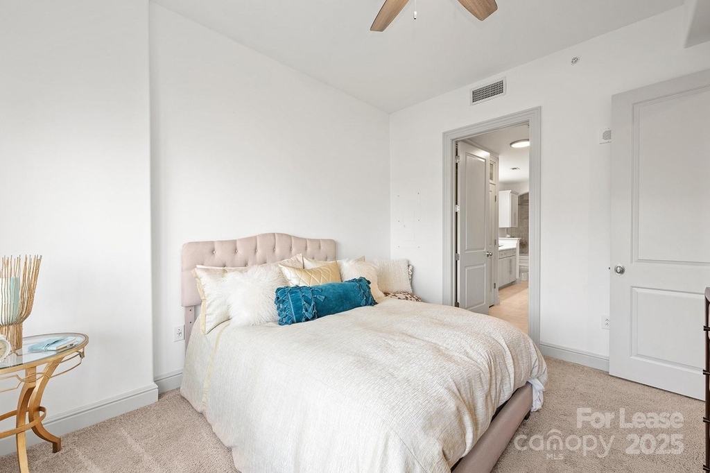 125 W Tremont Avenue - Photo 25