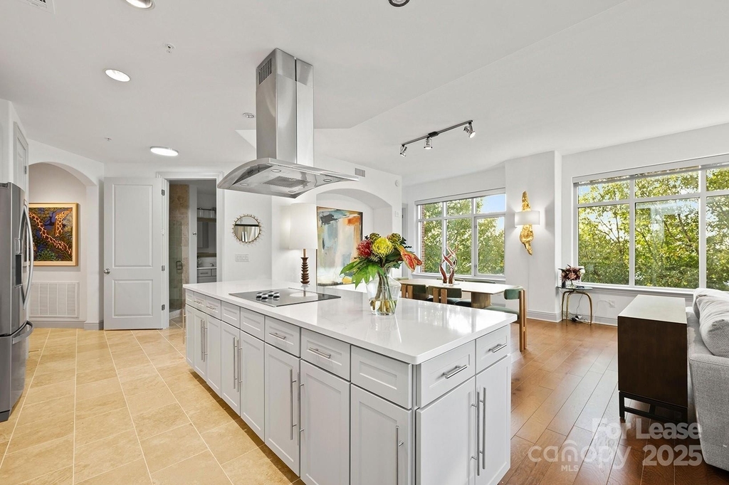 125 W Tremont Avenue - Photo 46