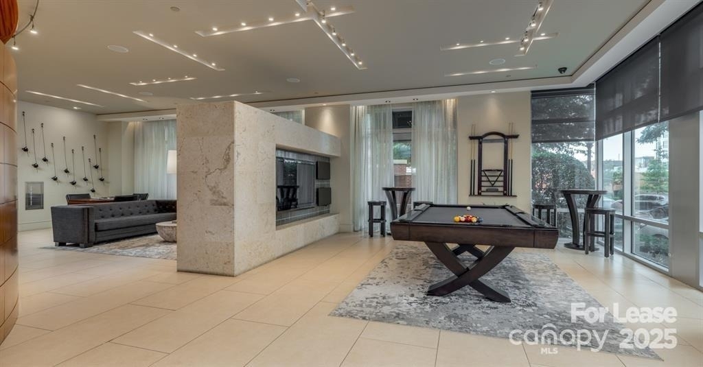 125 W Tremont Avenue - Photo 15
