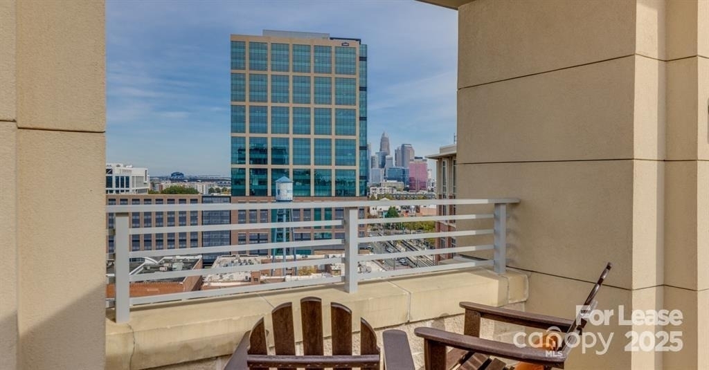 125 W Tremont Avenue - Photo 5