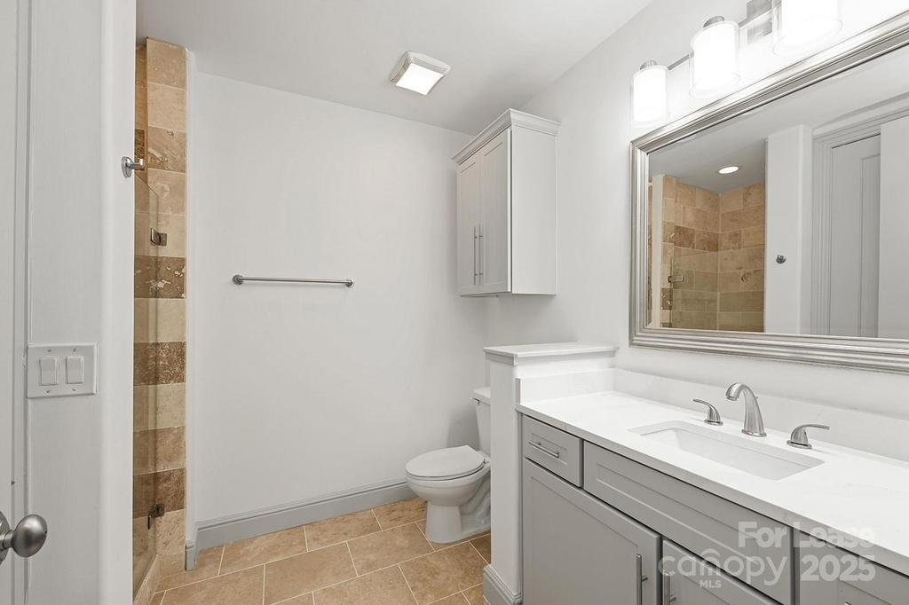 125 W Tremont Avenue - Photo 27