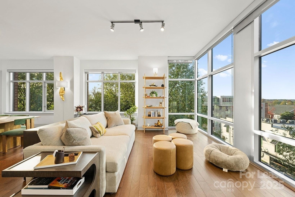125 W Tremont Avenue - Photo 32
