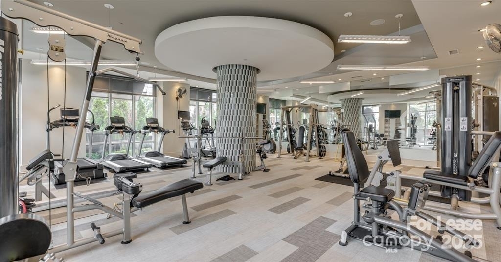 125 W Tremont Avenue - Photo 10