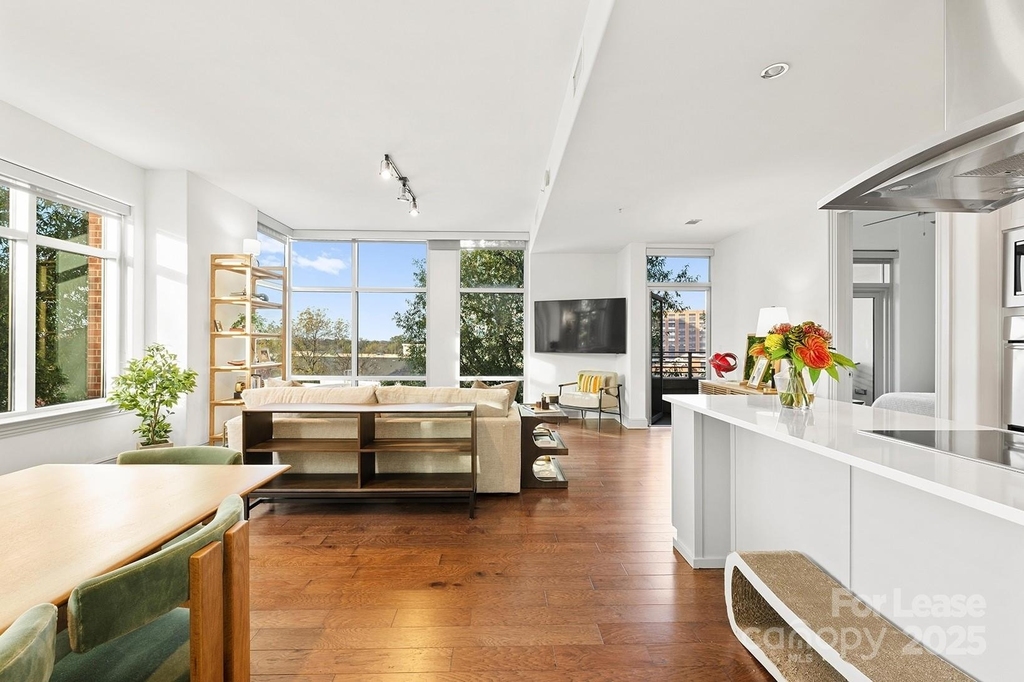 125 W Tremont Avenue - Photo 24
