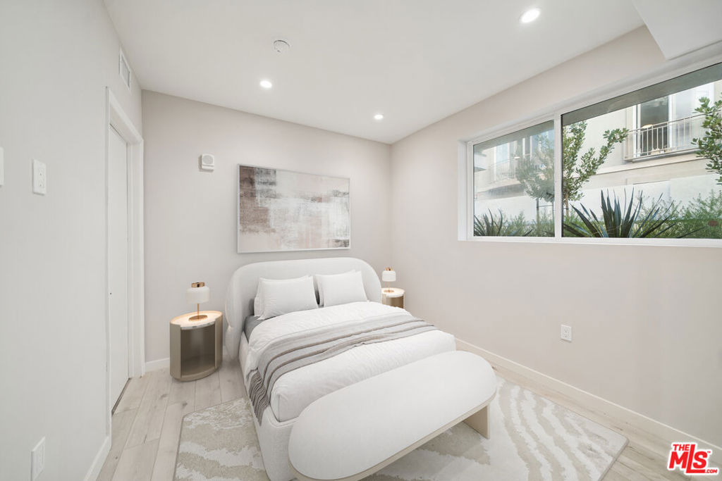 1051 S Corning Street - Photo 9
