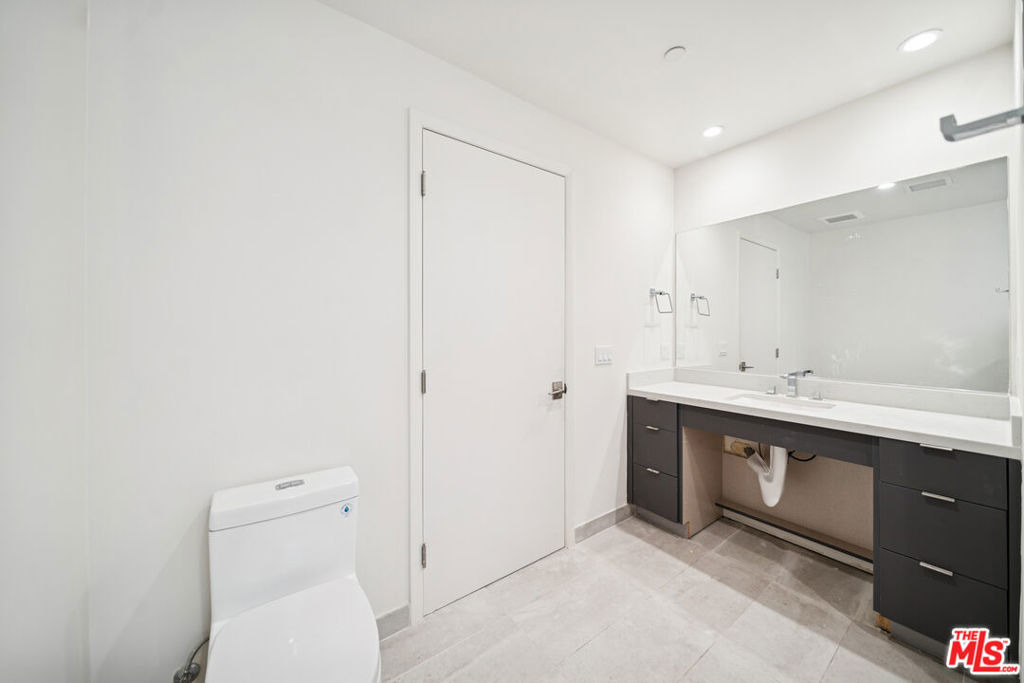 1051 S Corning Street - Photo 18
