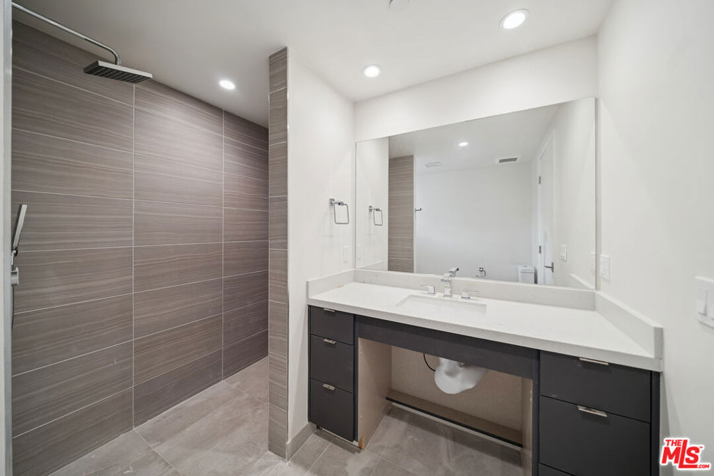 1051 S Corning Street - Photo 17