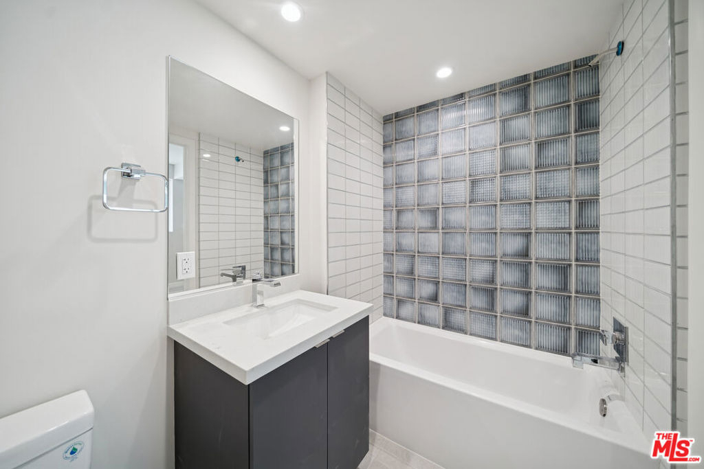 1051 S Corning Street - Photo 12