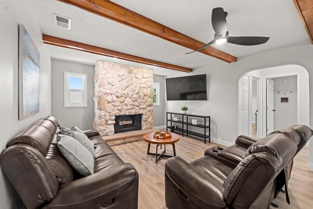 762 Se River Lane - Photo 36