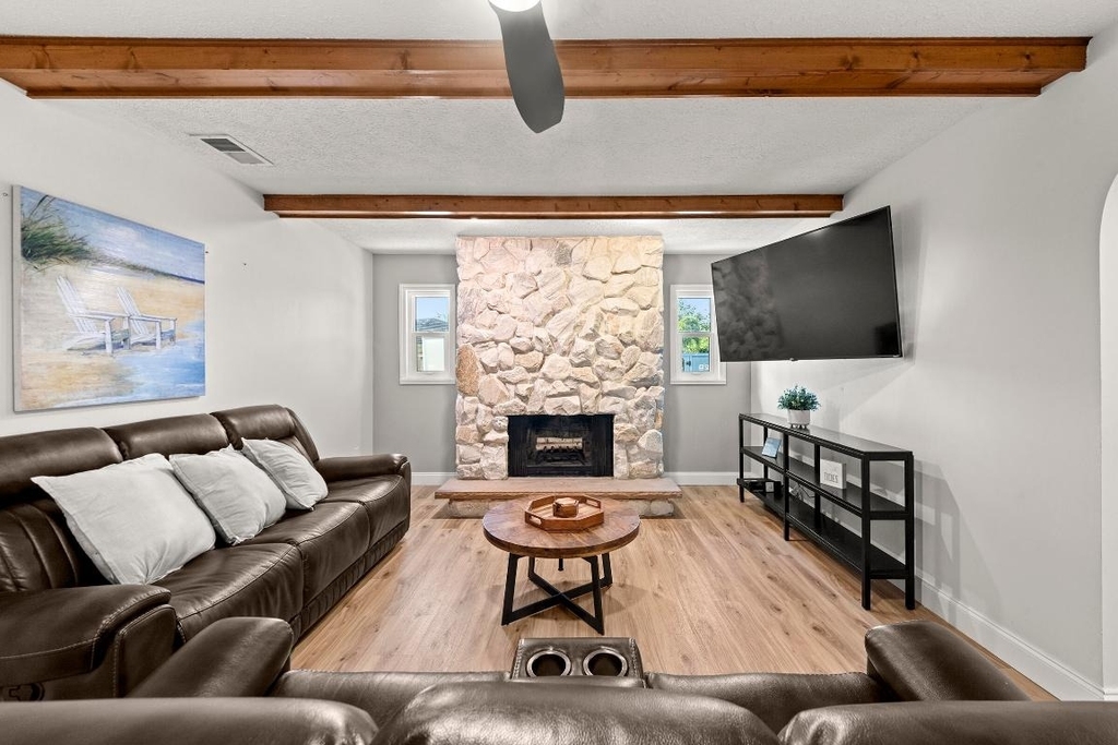 762 Se River Lane - Photo 26