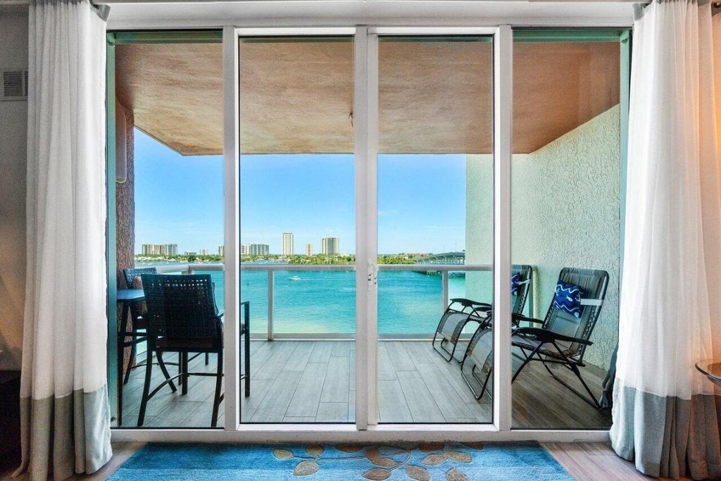 2640 Lake Shore Drive - Photo 7