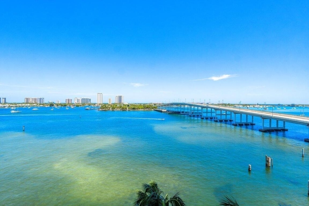 2640 Lake Shore Drive - Photo 55