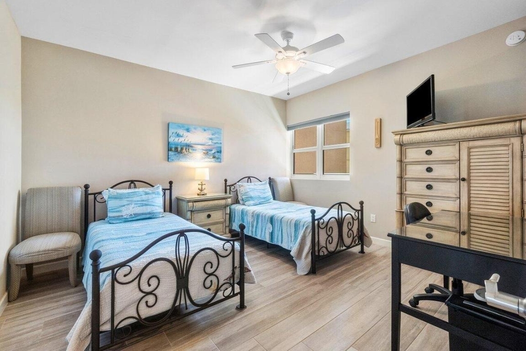 2640 Lake Shore Drive - Photo 30
