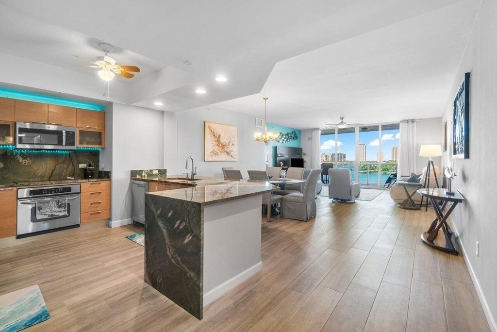 2640 Lake Shore Drive - Photo 16