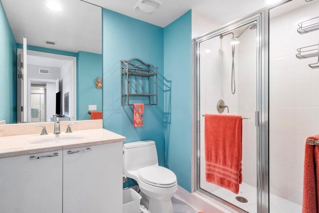 2640 Lake Shore Drive - Photo 33