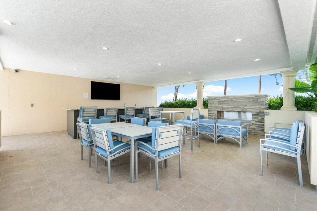 2640 Lake Shore Drive - Photo 43