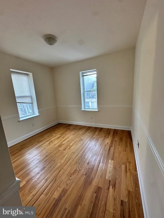 2258 N Park Avenue - Photo 4
