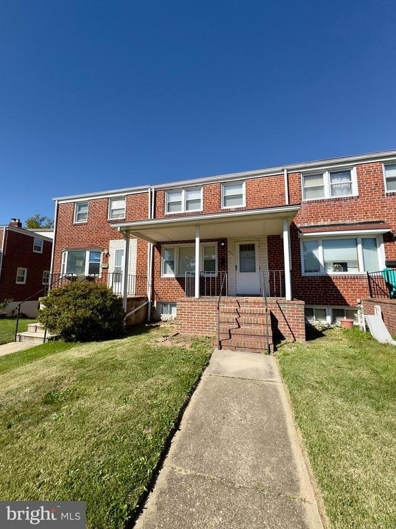 1011 Linden Avenue - Photo 0