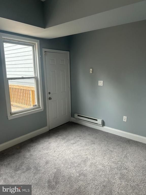 1169 Morse Street Ne - Photo 4