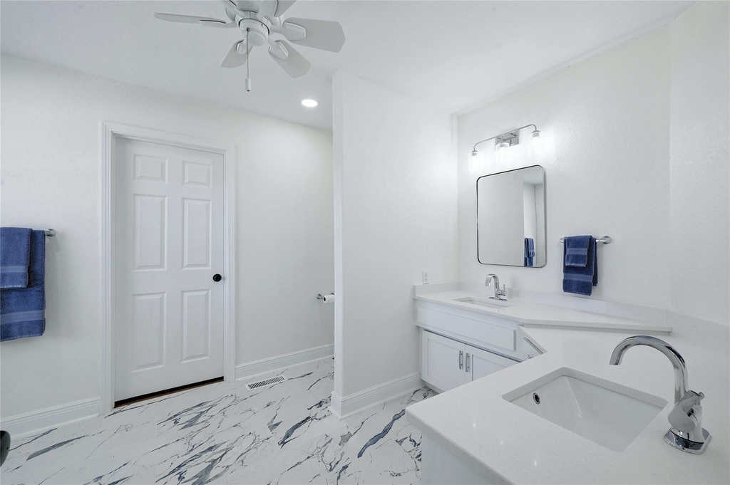410 Hi Circle West - Photo 16