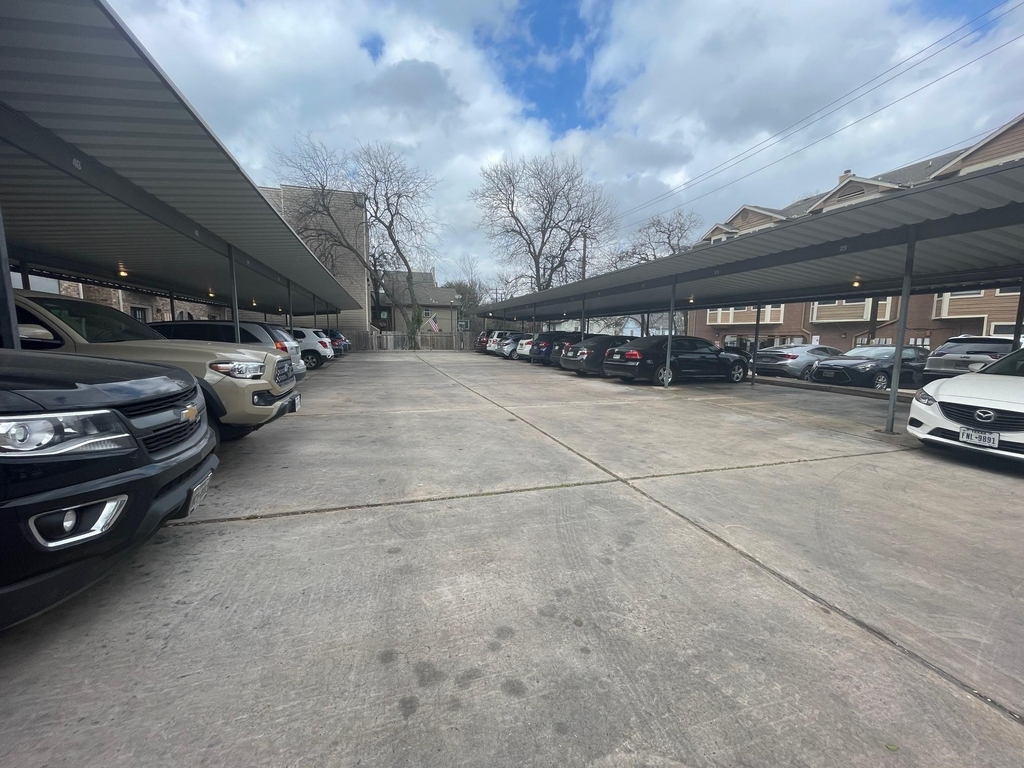 2801 Rio Grande St - Photo 1