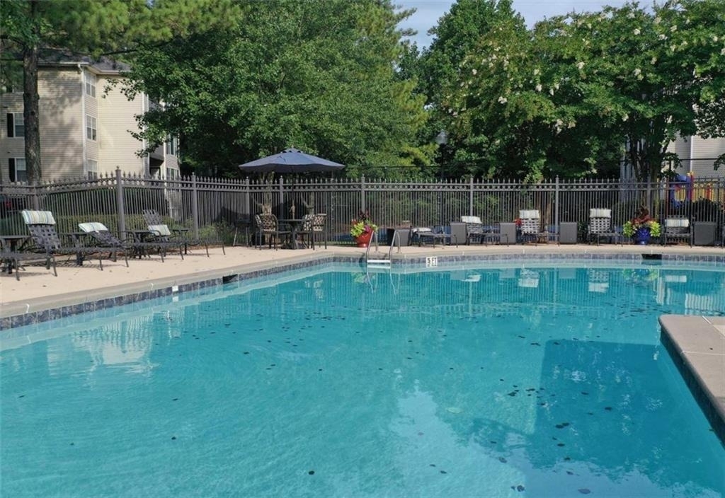 9200 Roberts Drive - Photo 16