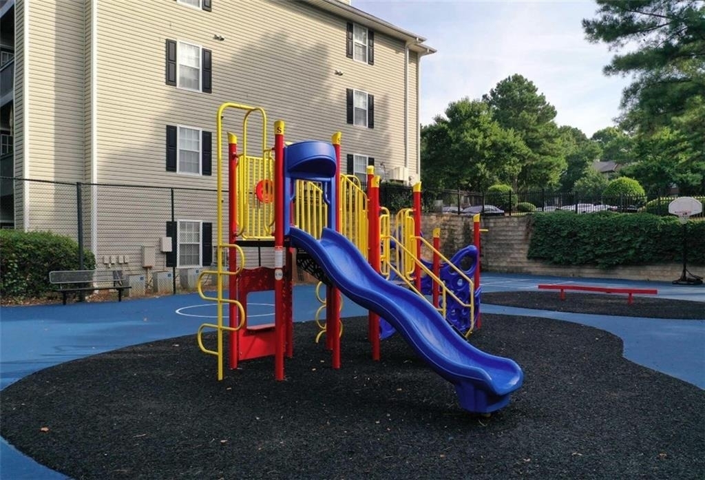 9200 Roberts Drive - Photo 21