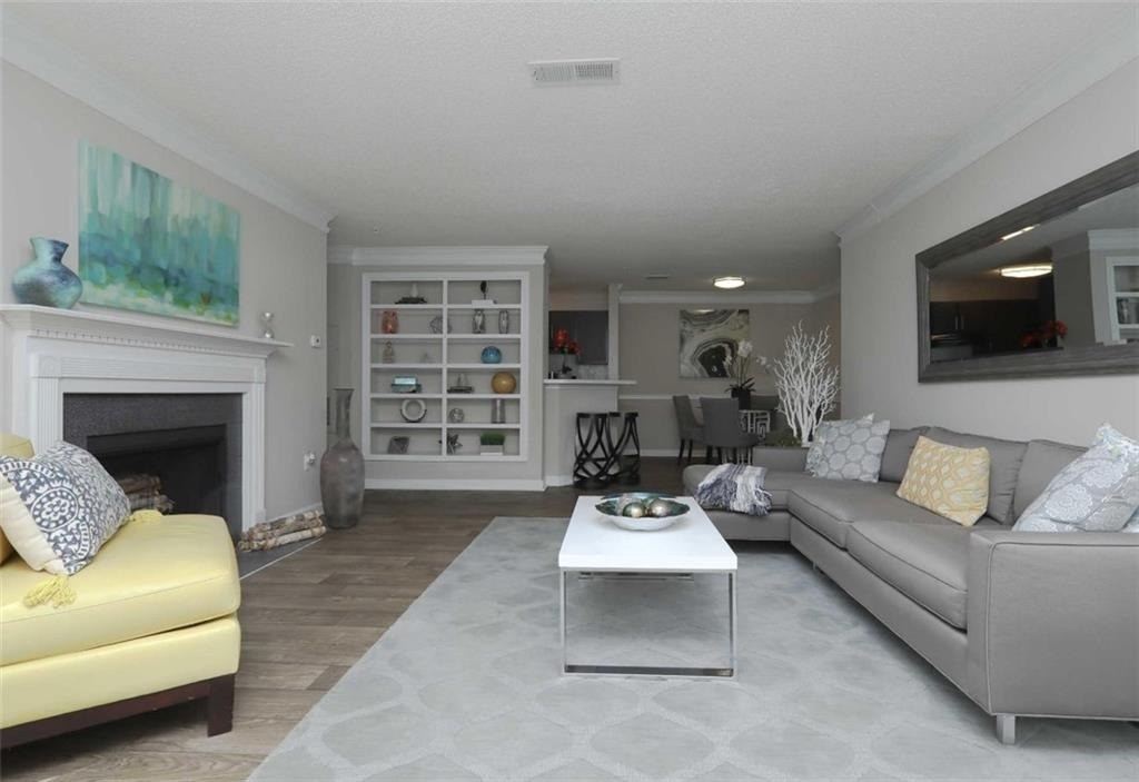 9200 Roberts Drive - Photo 4